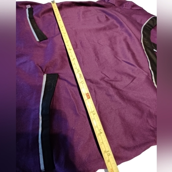 HEALTH Pro Scrub Top - Picture 12 of 12